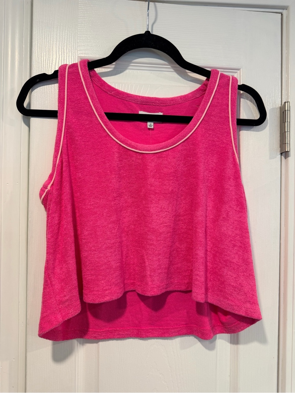 NWT Cabana by Crown & Ivy Size M Hot Pink Terry Cloth Crop Tank Top